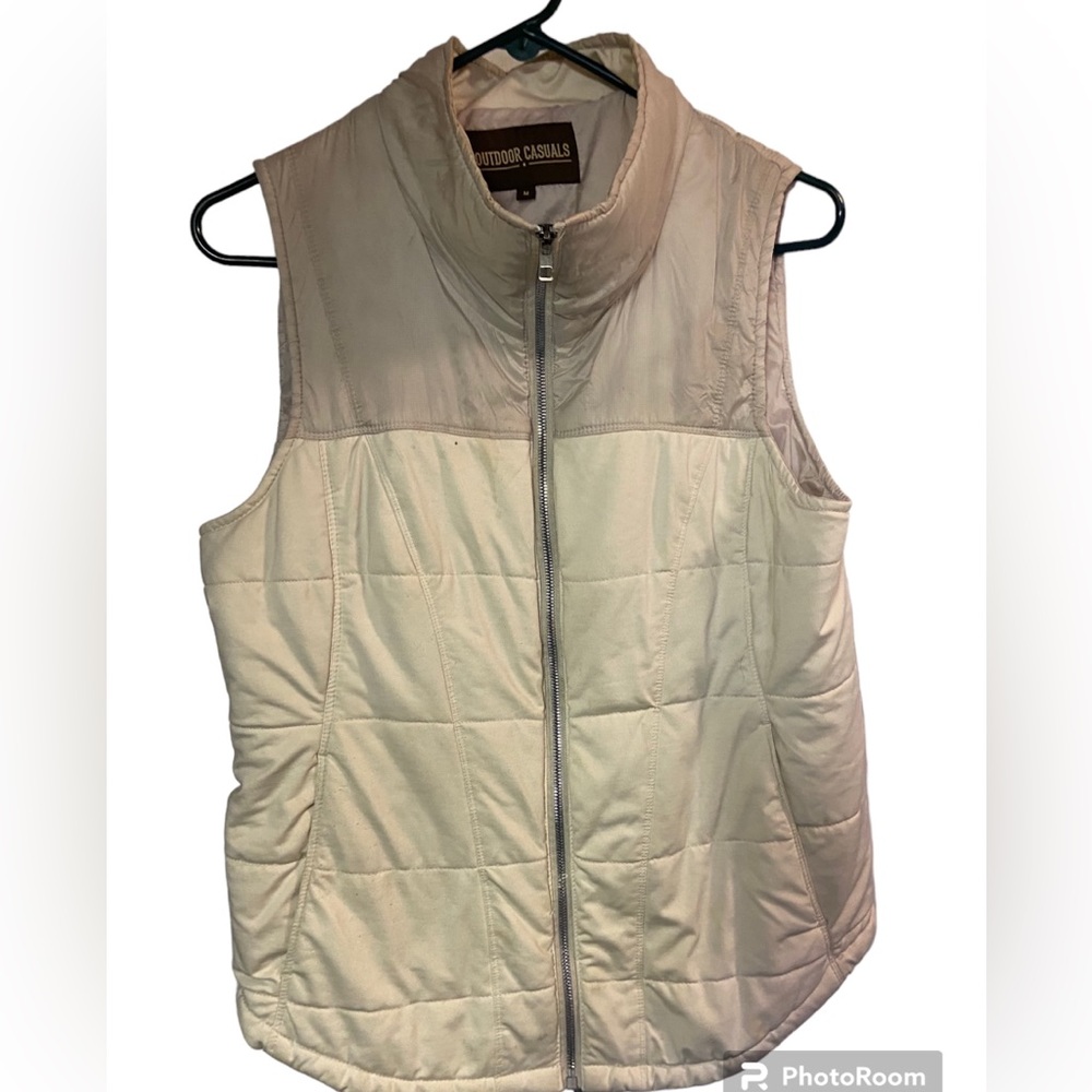 Outdoor casuals sleeveless Puffer Vest ladies medium full zip with pockets